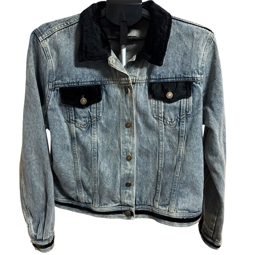 VTG 90s Newport News Jeanology Denim Trucker Jacket w/ Black Velour Trim size 18